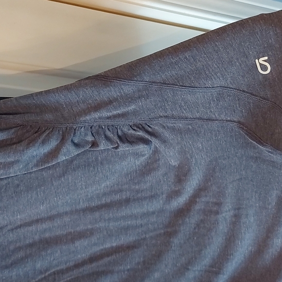 GapFit, Maternity top, size Xl. GAP - Picture 5 of 9